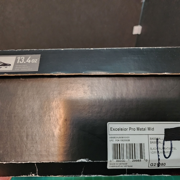 Adidas baseball cleats - Picture 4 of 5